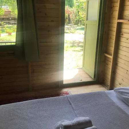 Cabană Camping *